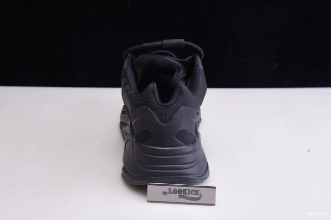 Yeezy Black Triple MNVN Boost Adidas FV4440 700 0707